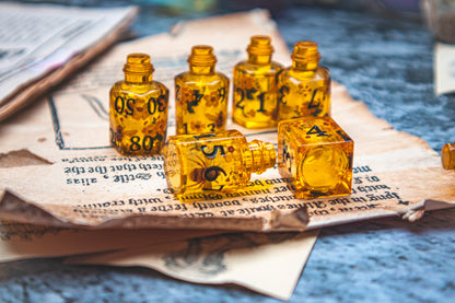 Queen’s Nectar - Liquid Core Potion bottle dice set - Bee themed