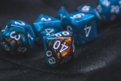 MYSTERY dragon egg + Dice set