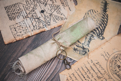 Wearable Belt Scrolls